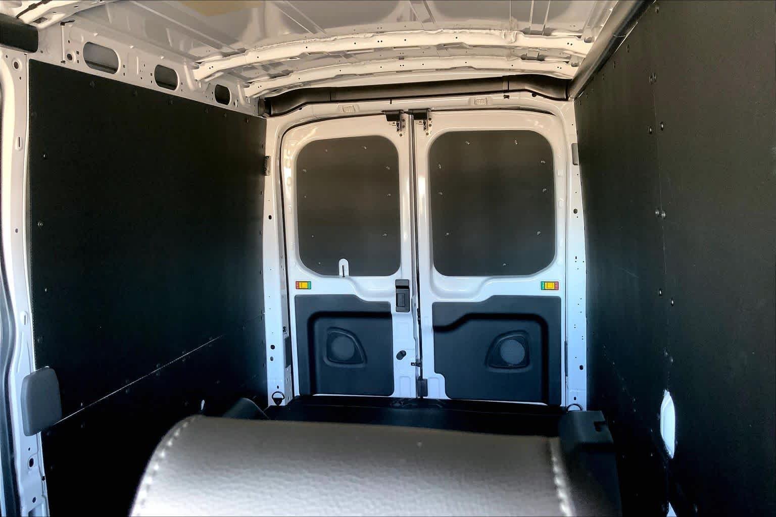 New 2026 Oxford White Ford Cargo Van image 20