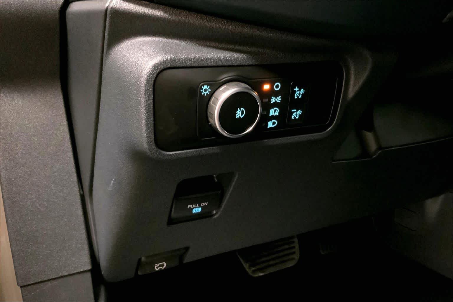 New 2026 Marsh Gray Ford Heritage Edition image 18