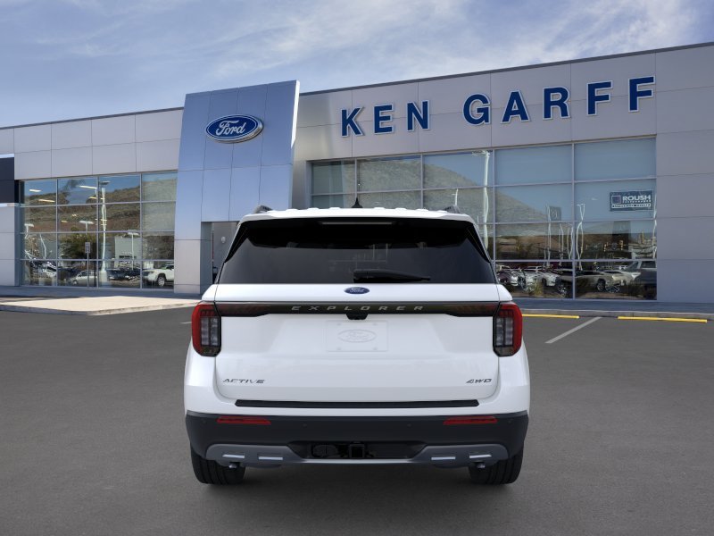 New 2026 Star White Metallic Tri-Coat Ford Active image 5