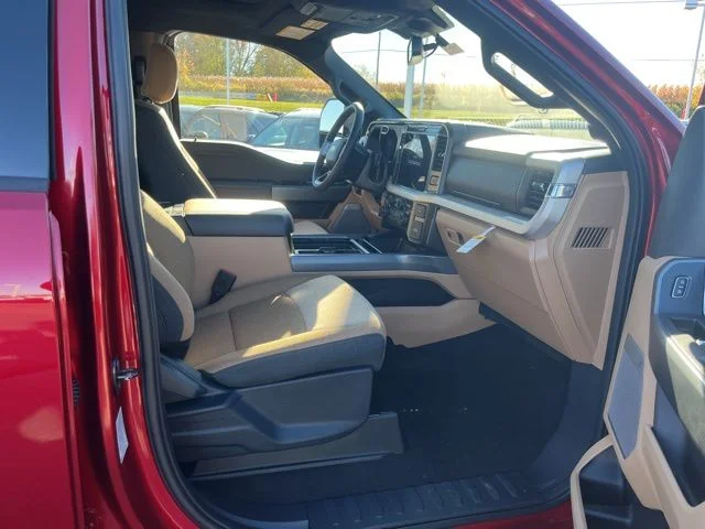 New 2026 Ruby Red Metallic Tinted Clearcoat Ford XLT image 19