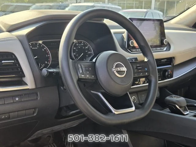 Used 2022 Blue Nissan SV image 11