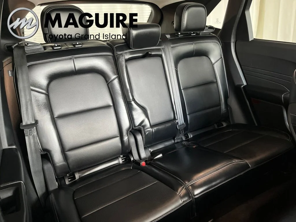 Used 2024 Black Ford Platinum image 34