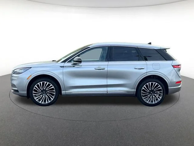 Used 2022 Silver Lincoln Reserve image 6