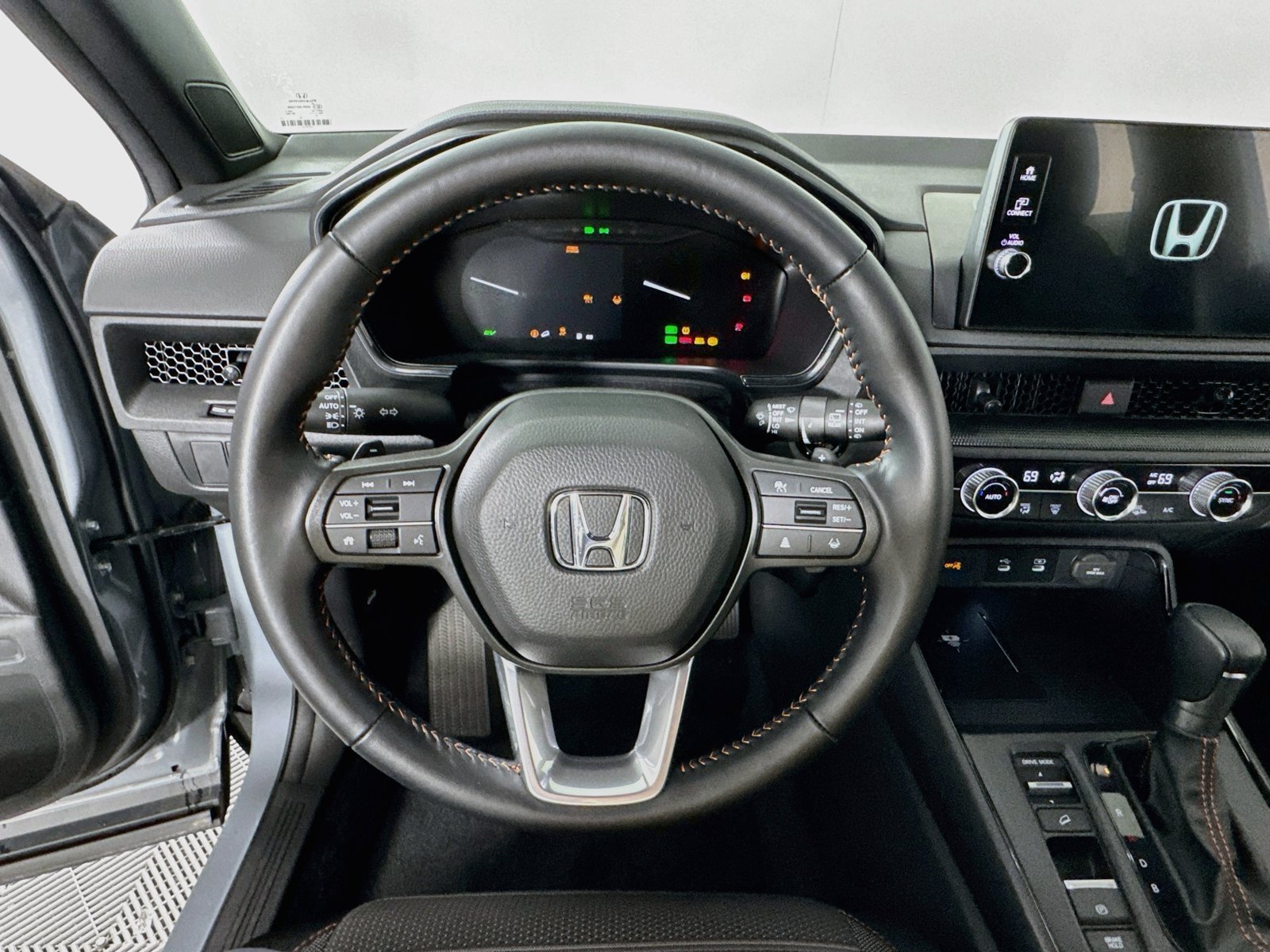 Certified Used 2026 Urban Gray Pearl Honda AWD Sport Hybrid image 13
