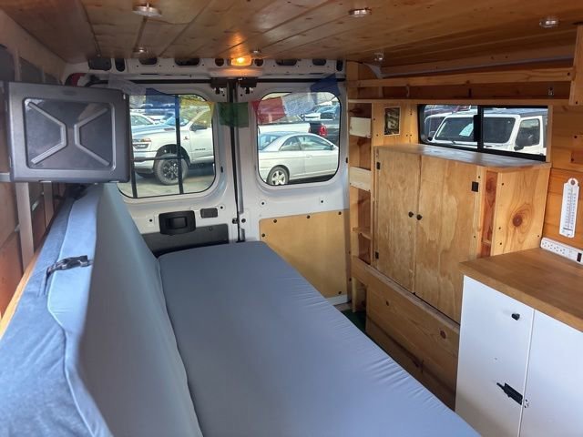 Used 2018 Bright White Clearcoat Ram Low Roof image 13