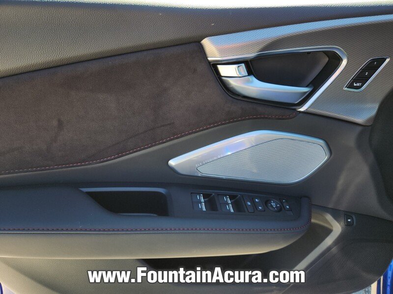 2025 Acura RDX A-Spec Package - Photo 11