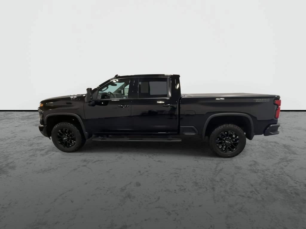Used 2026 Black Chevrolet LTZ image 5