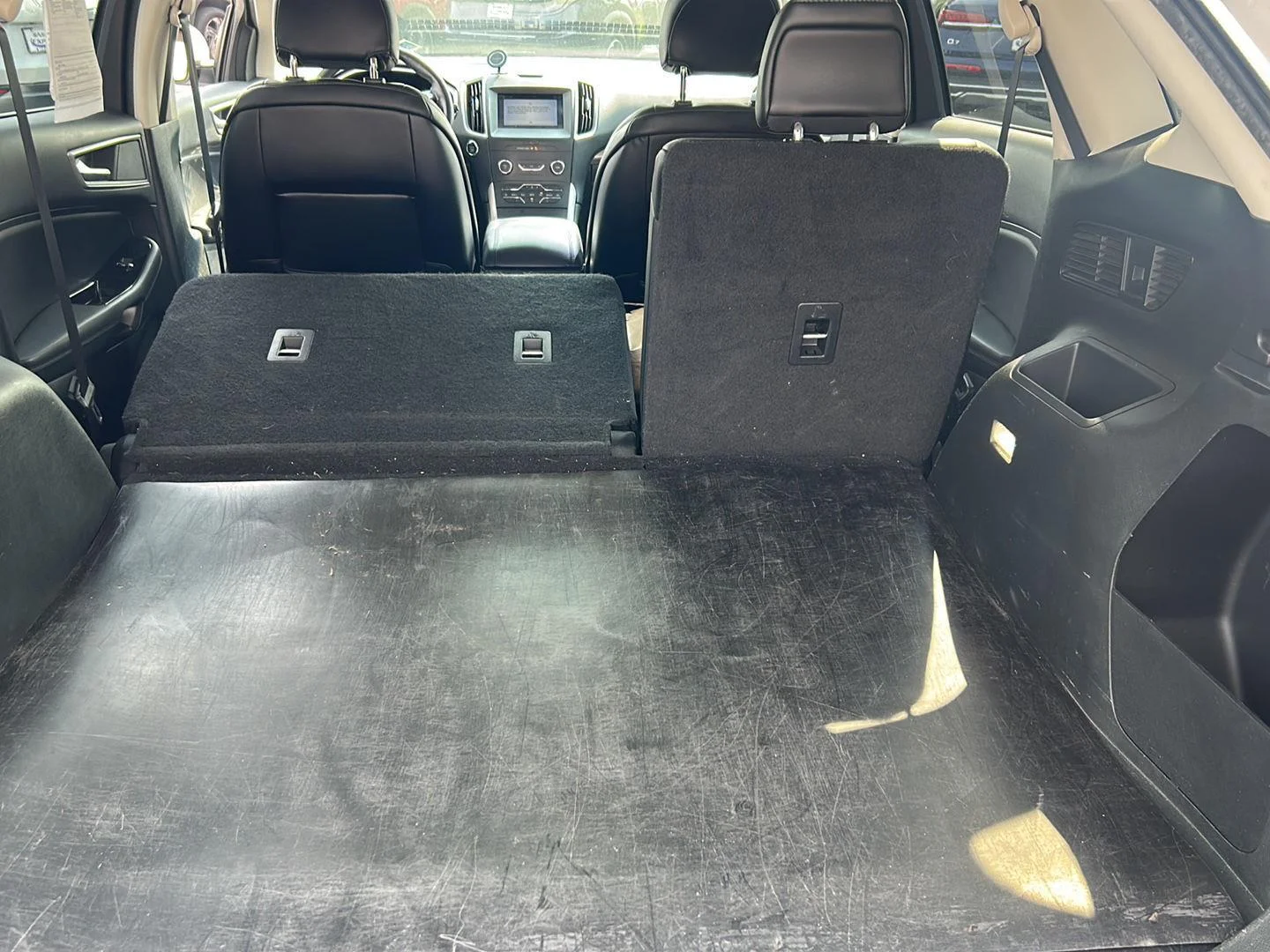 Used 2019 White Platinum Metallic Tri-Coat Ford SEL image 14