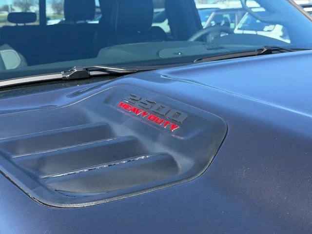 New 2026 Granite Crystal Metallic Clear-Coat Exterior Paint RAM Laramie image 6