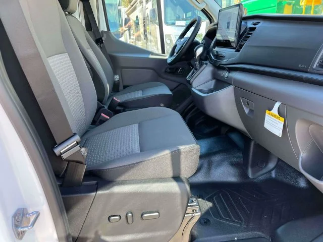 New 2027 Oxford White Ford Cargo Van image 20