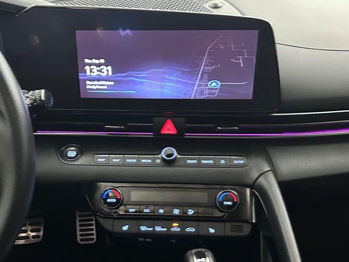 Used 2023 Blue Hyundai Base image 12