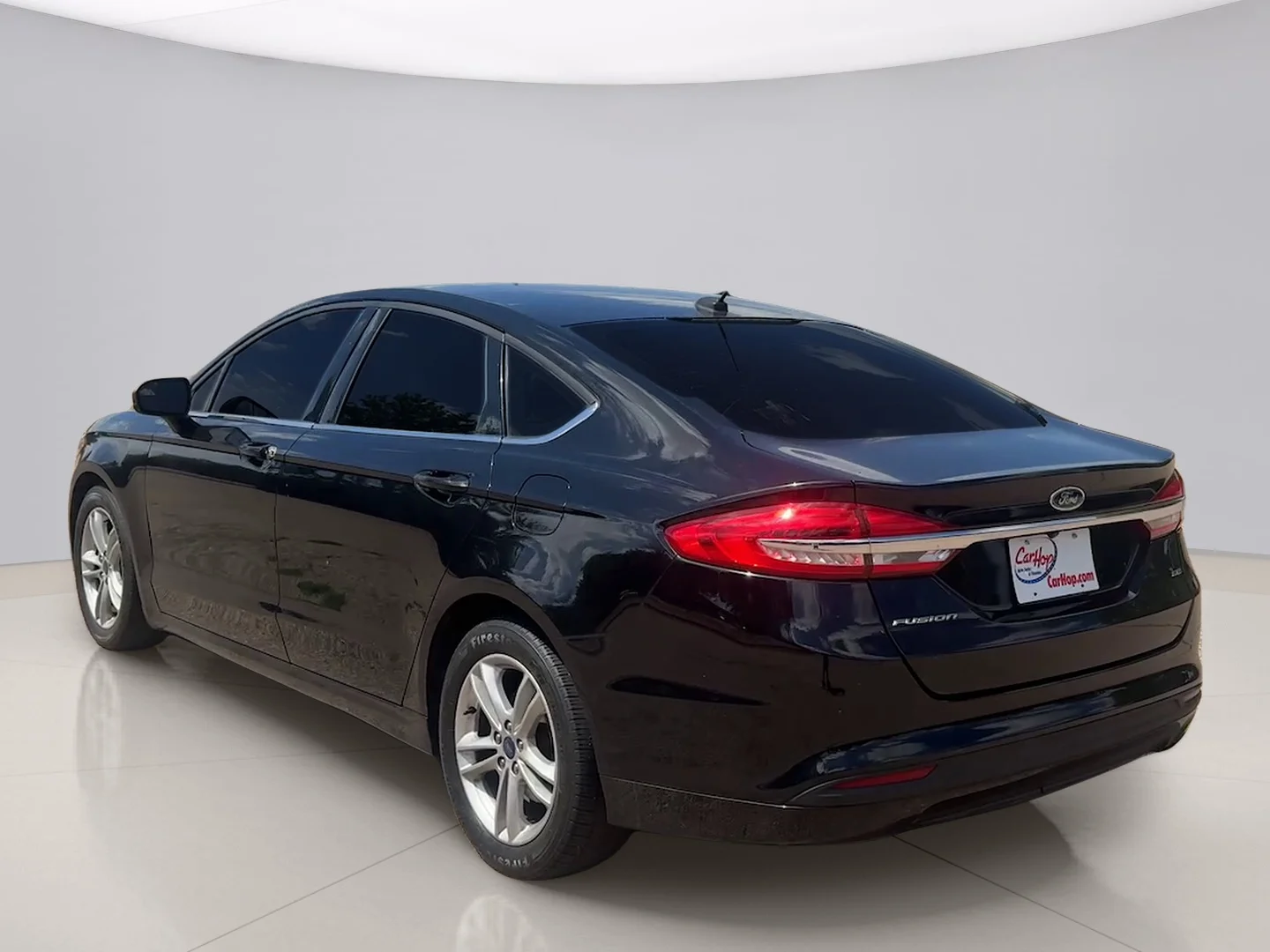 Used 2018 Black Ford SE image 7