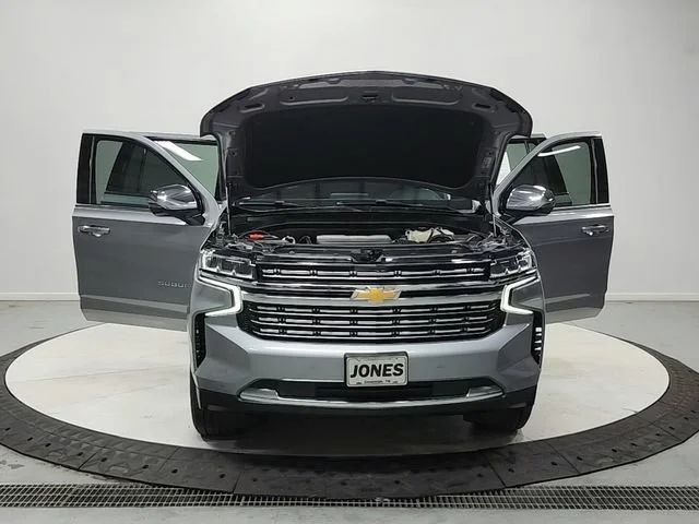 Used 2023 Sterling Gray Metallic Chevrolet Premier image 11