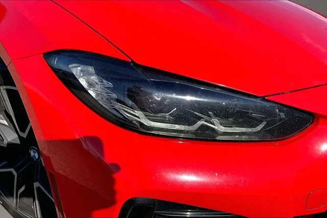 Used 2022 Blue BMW M440i xDrive image 31