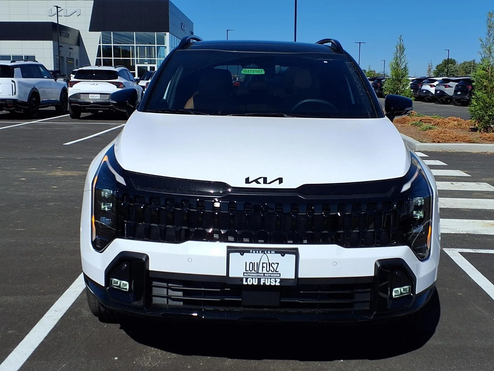 New 2027 Glacial White Pearl / Black Ro Kia X-Line image 19