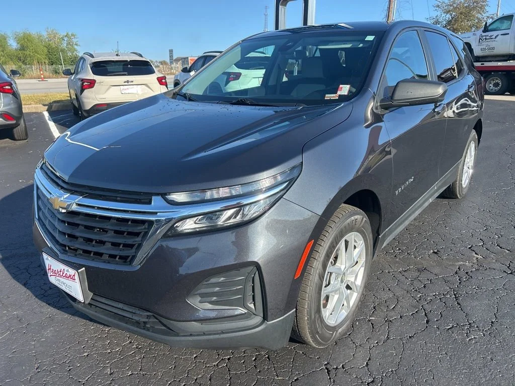 2022 Chevrolet Equinox LS
