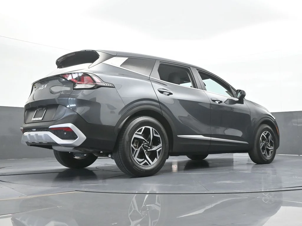 Used 2024 Gravity Gray Kia LX image 53