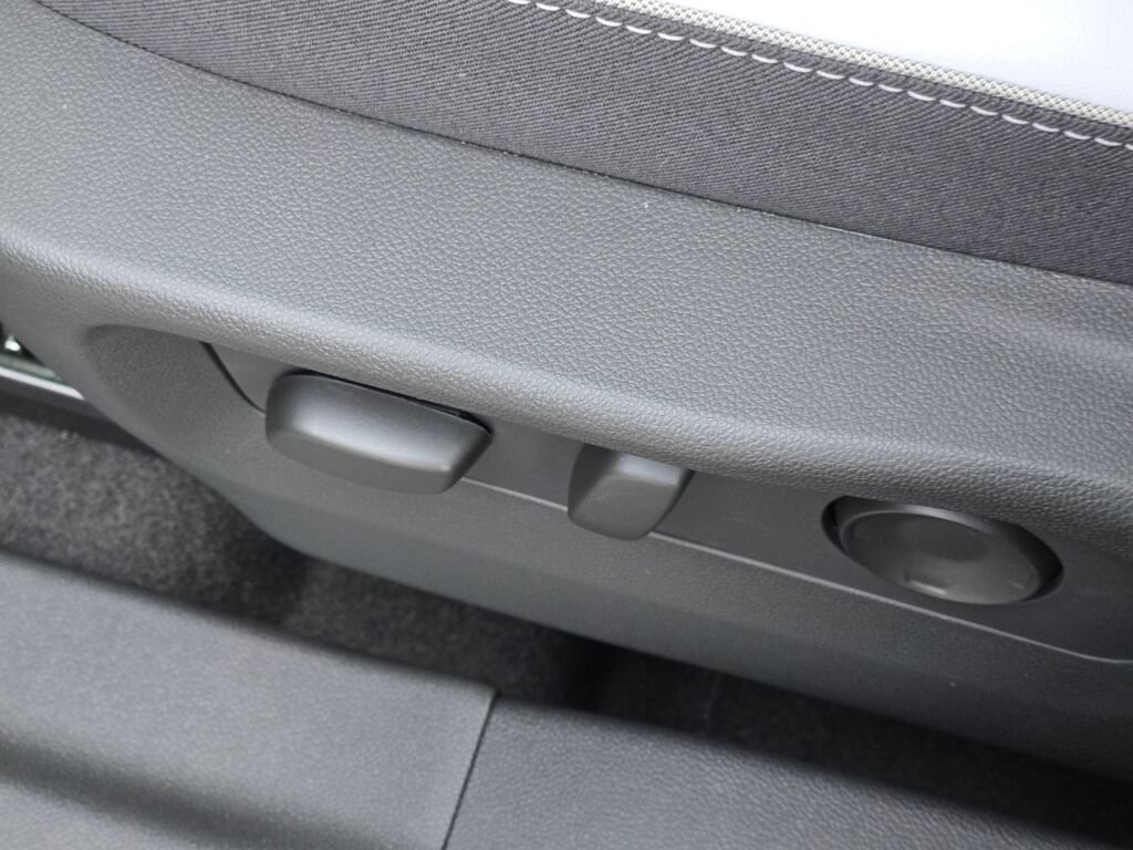 2026 Buick Envision Sport Touring - Photo 26