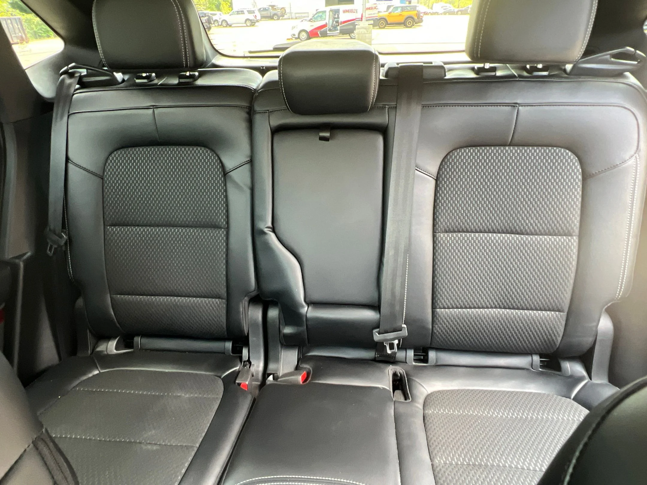 Used 2023 Blue Ford Base image 24