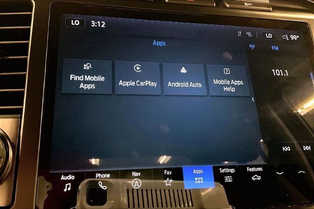 Used 2024 Agate Black Metallic Ford XLT image 36