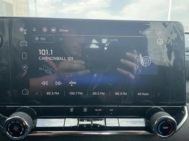 Used 2023 Red Chevrolet Trail Boss image 16