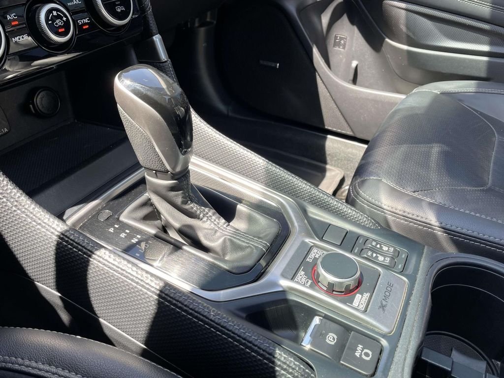 Used 2020 Ice Silver Metallic Subaru Limited image 23
