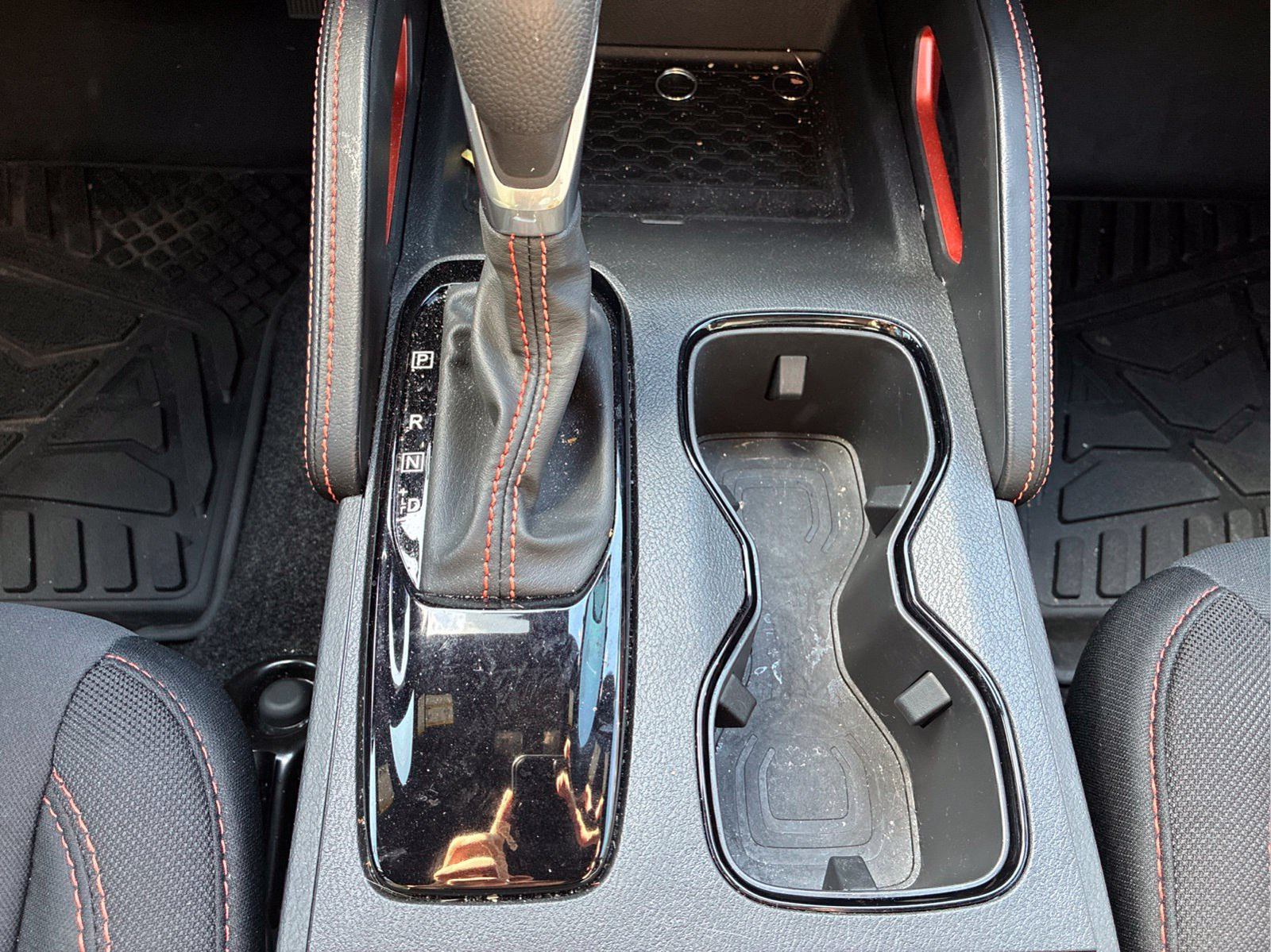Used 2025 White Nissan PRO-4X image 27