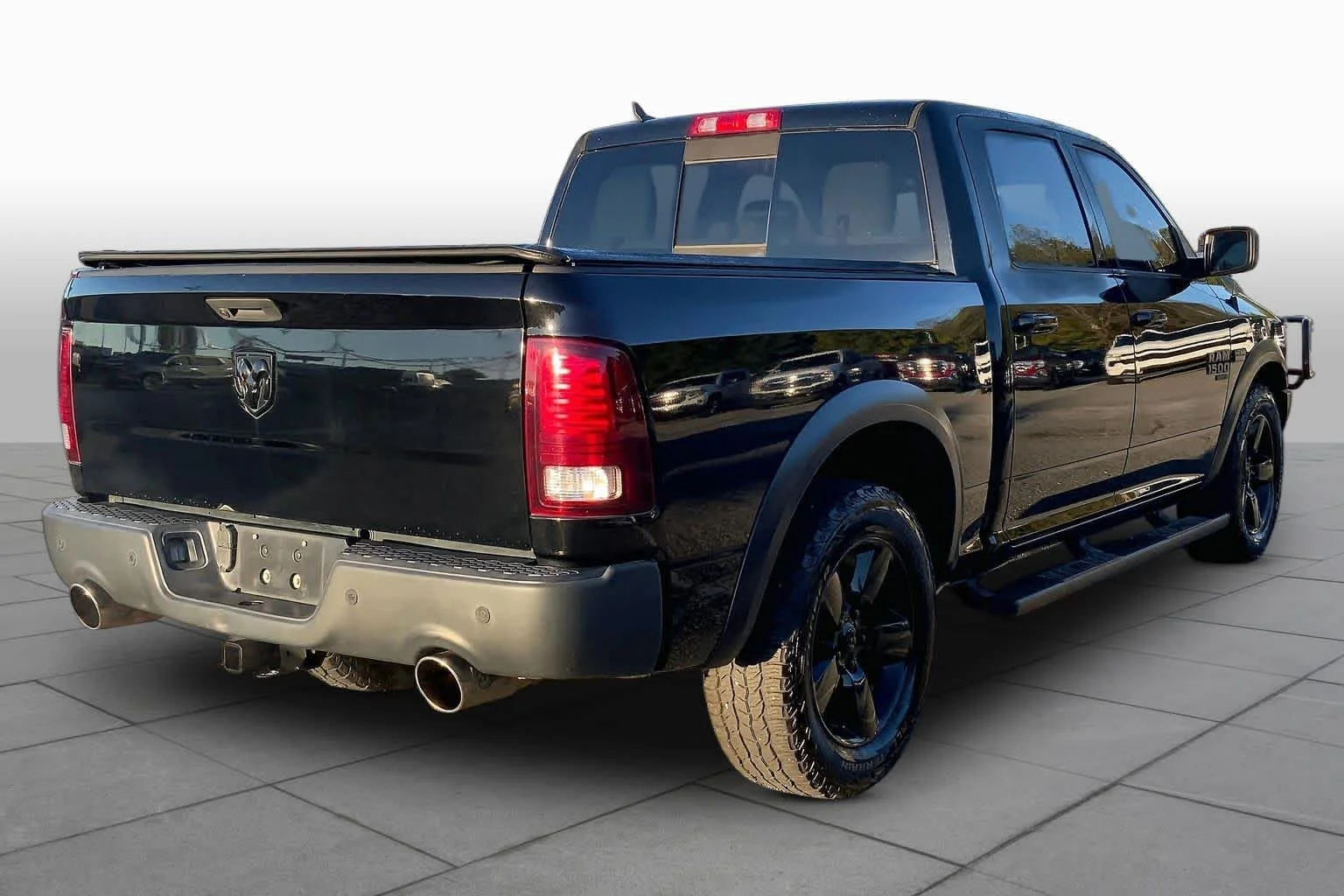 Used 2019 Diamond Black Crystal Pearlcoat Ram Warlock image 12
