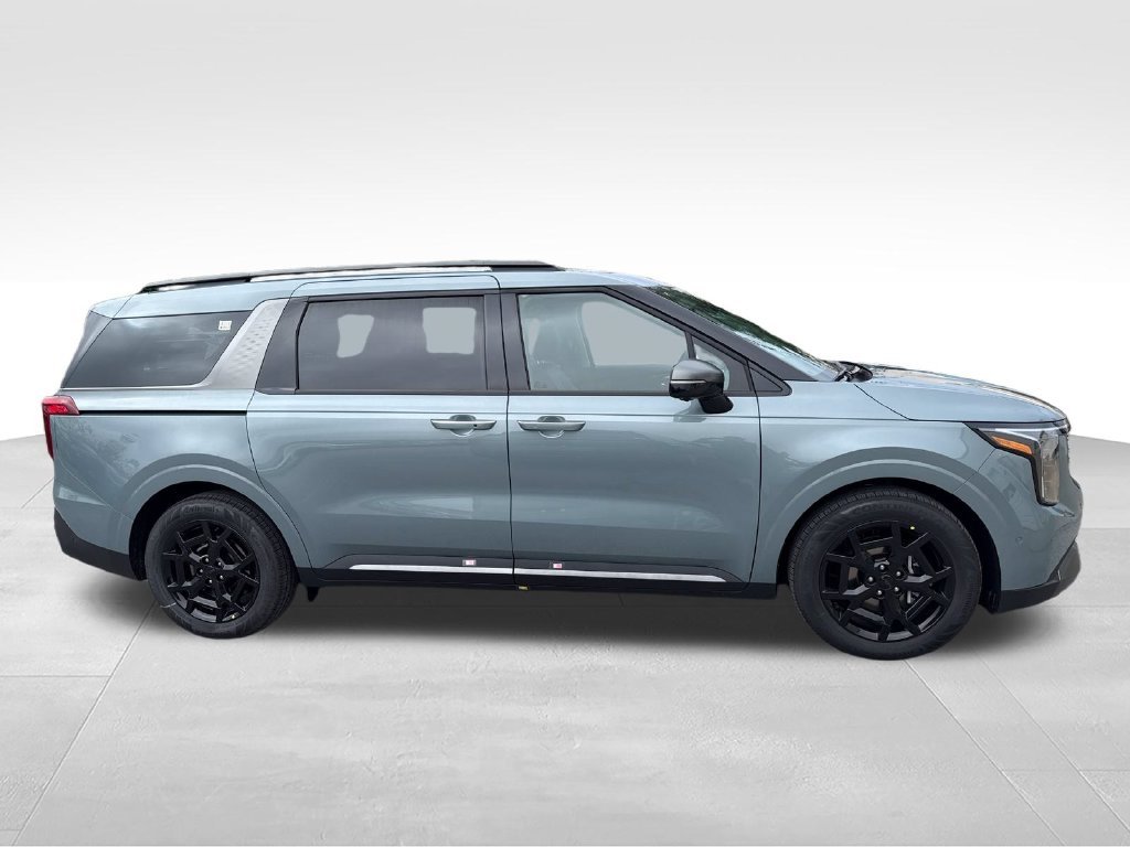 New 2027 Green Kia SX image 6