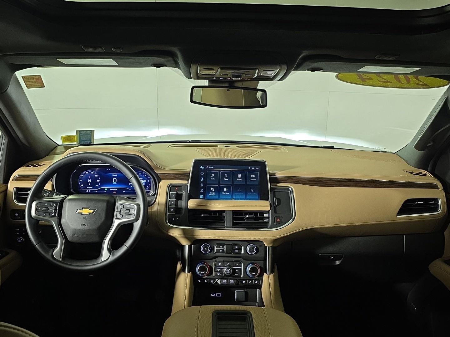 Used 2024 Iridescent Pearl Tricoat Chevrolet Premier image 37