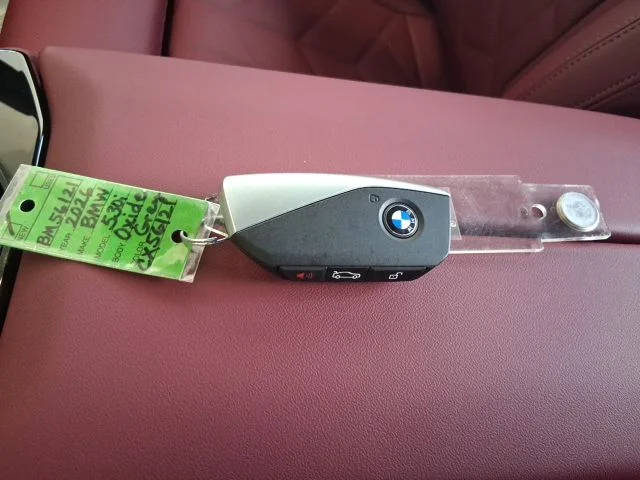 New 2026 Oxide Grey Metallic BMW 530i image 21
