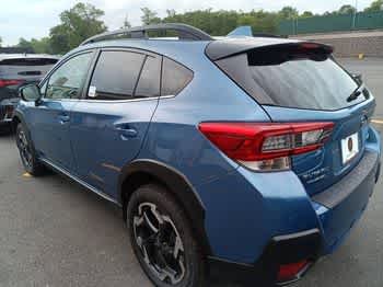 Used 2023 Horizon Blue Pearl Subaru Limited image 3