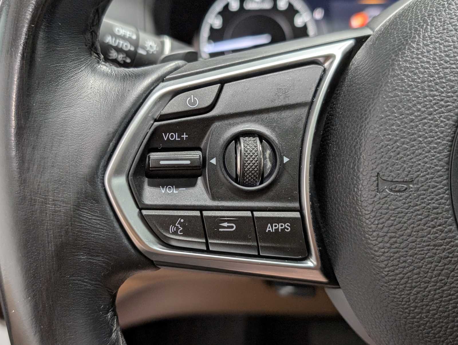 Used 2020 Platinum White Pearl Acura w/Technology Pkg image 35