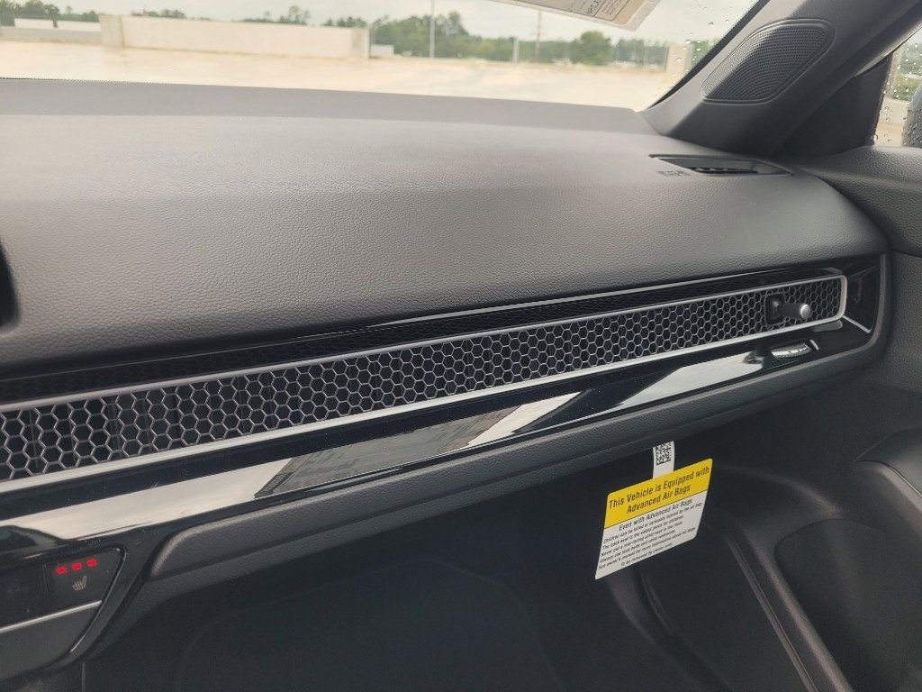 2025 Honda Civic Hatchback Sport - Photo 13