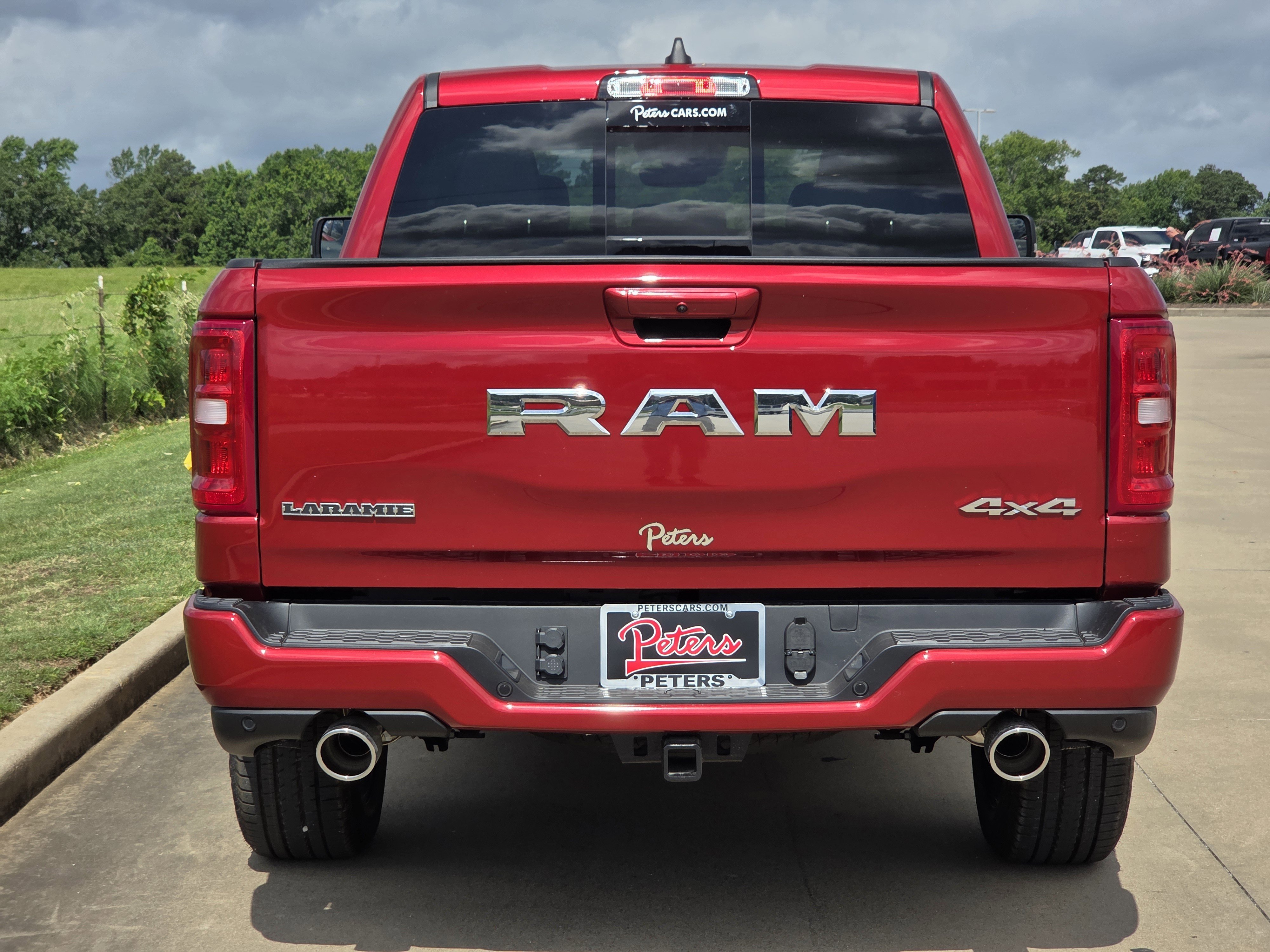 New 2026 Molten Red Pearlcoat Ram Laramie image 4