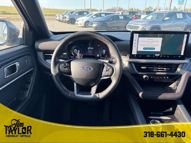 Used 2025 Gray Ford ST-Line image 24