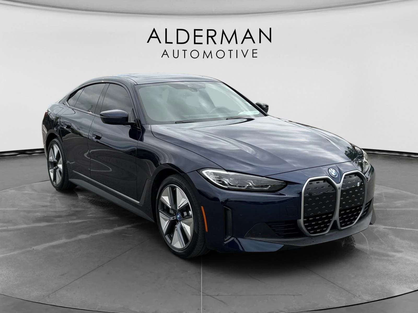 Used 2023 Tanzanite Blue II Metallic BMW eDrive35 image 7