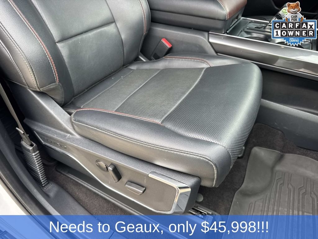 Used 2023 White Ford Lariat image 28