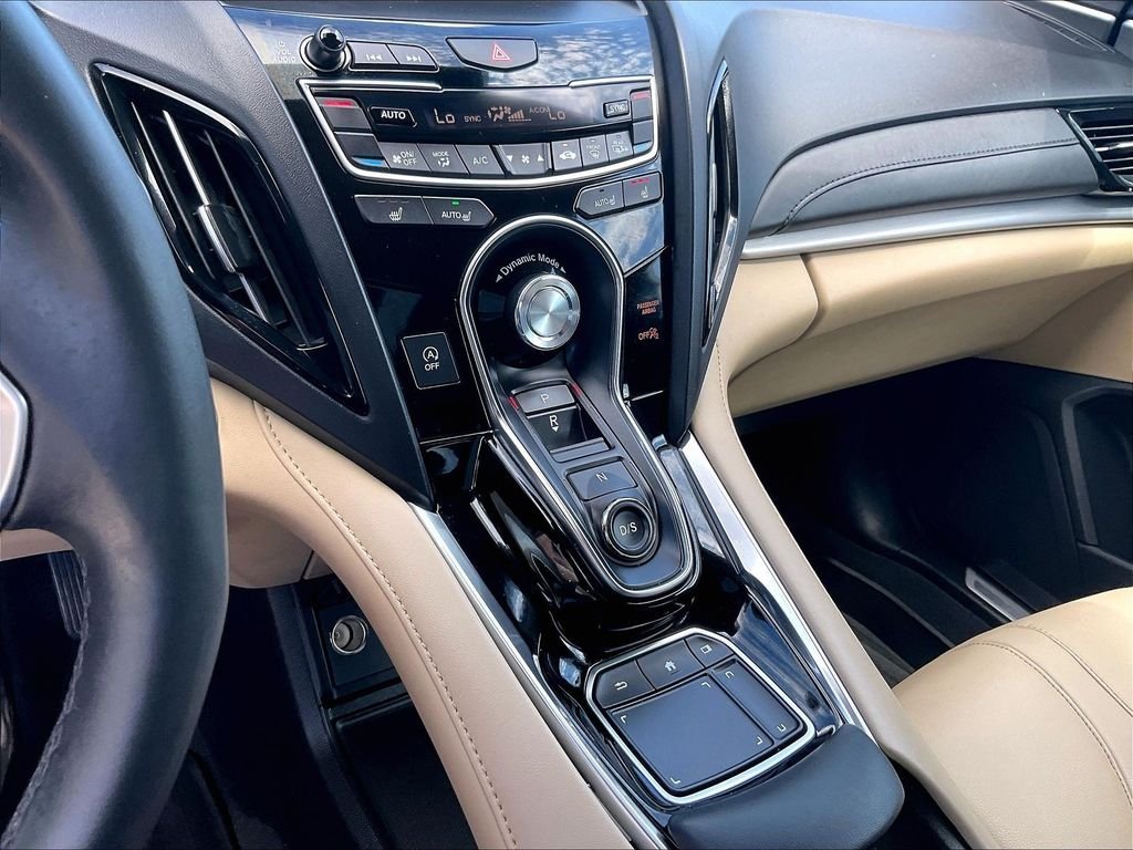 Used 2020 White Acura Base image 26