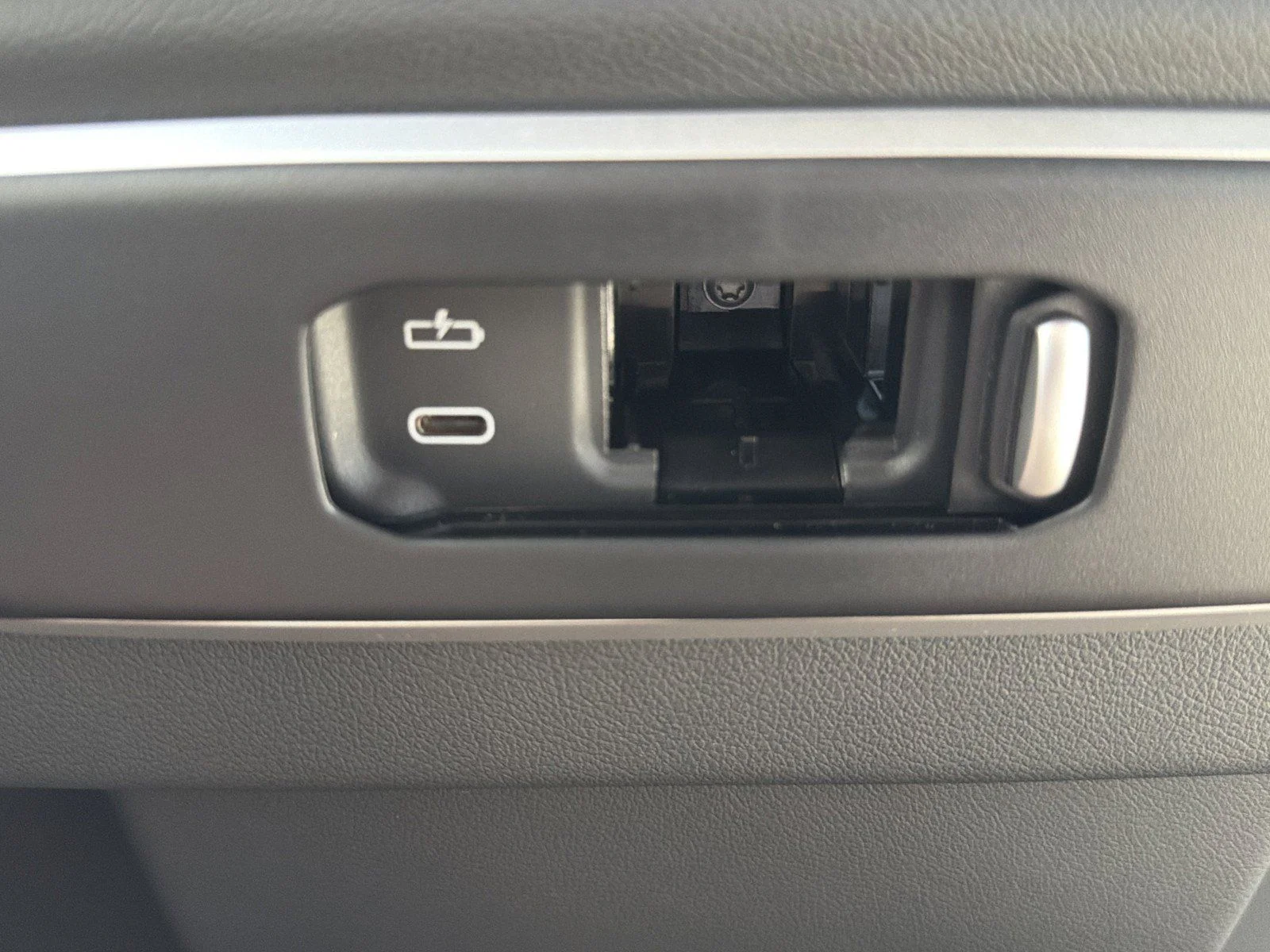 New 2026 Skyscraper Grey Metallic BMW xDrive40i image 20