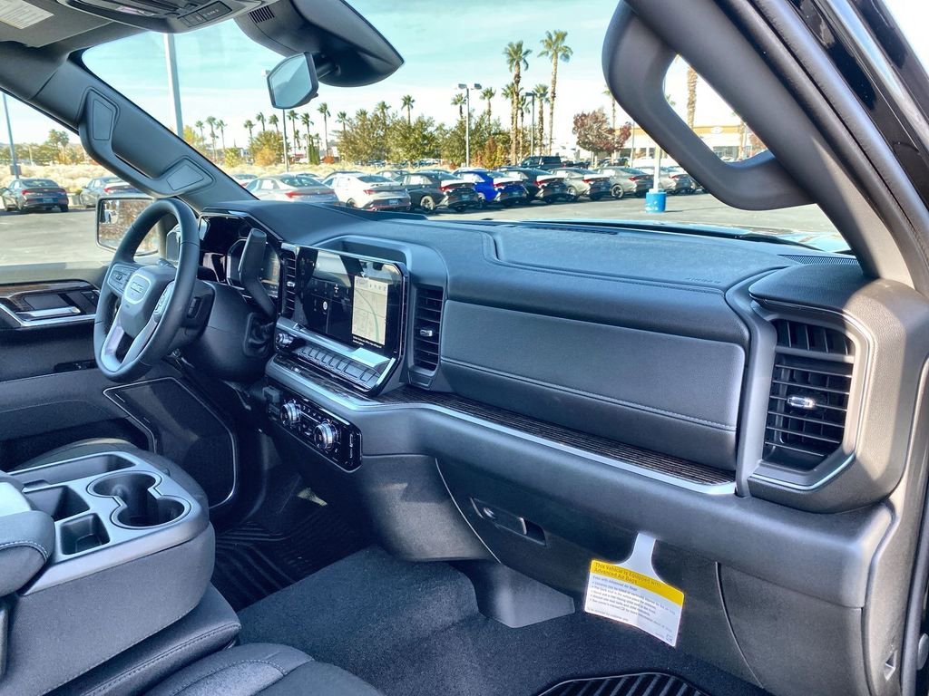 2026 GMC Sierra 1500 SLE - Photo 42