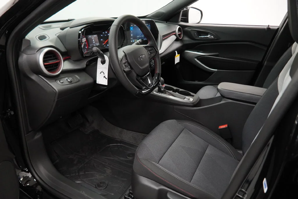 New 2026 Mosaic Black Metallic Chevrolet 1RS image 19