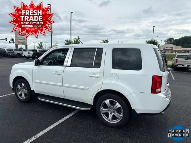 Used 2015  Honda EX image 5
