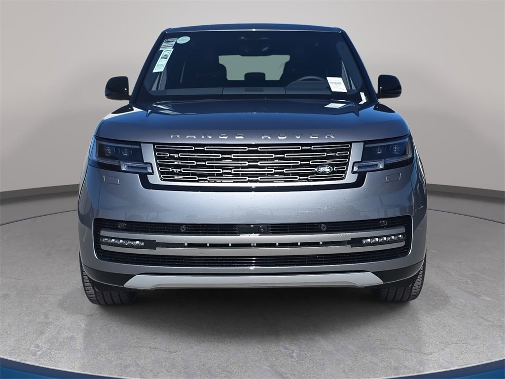 2026 Land Rover Range Rover SE