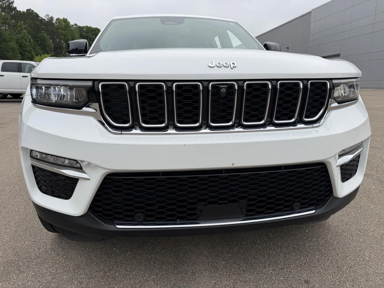 Certified Used 2023 Bright White Clearcoat Jeep Limited image 24