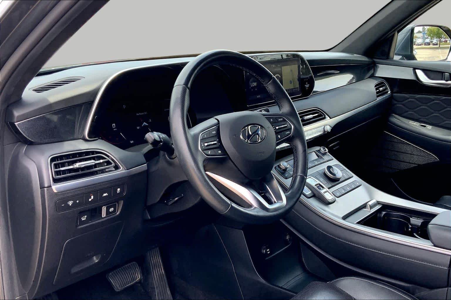 Used 2020 Steel Graphite Hyundai Limited image 17