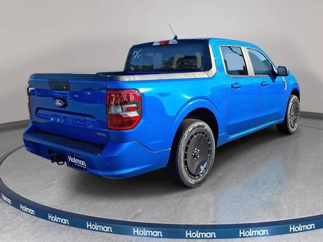 New 2026 Velocity Blue Ford Lobo Standard image 4