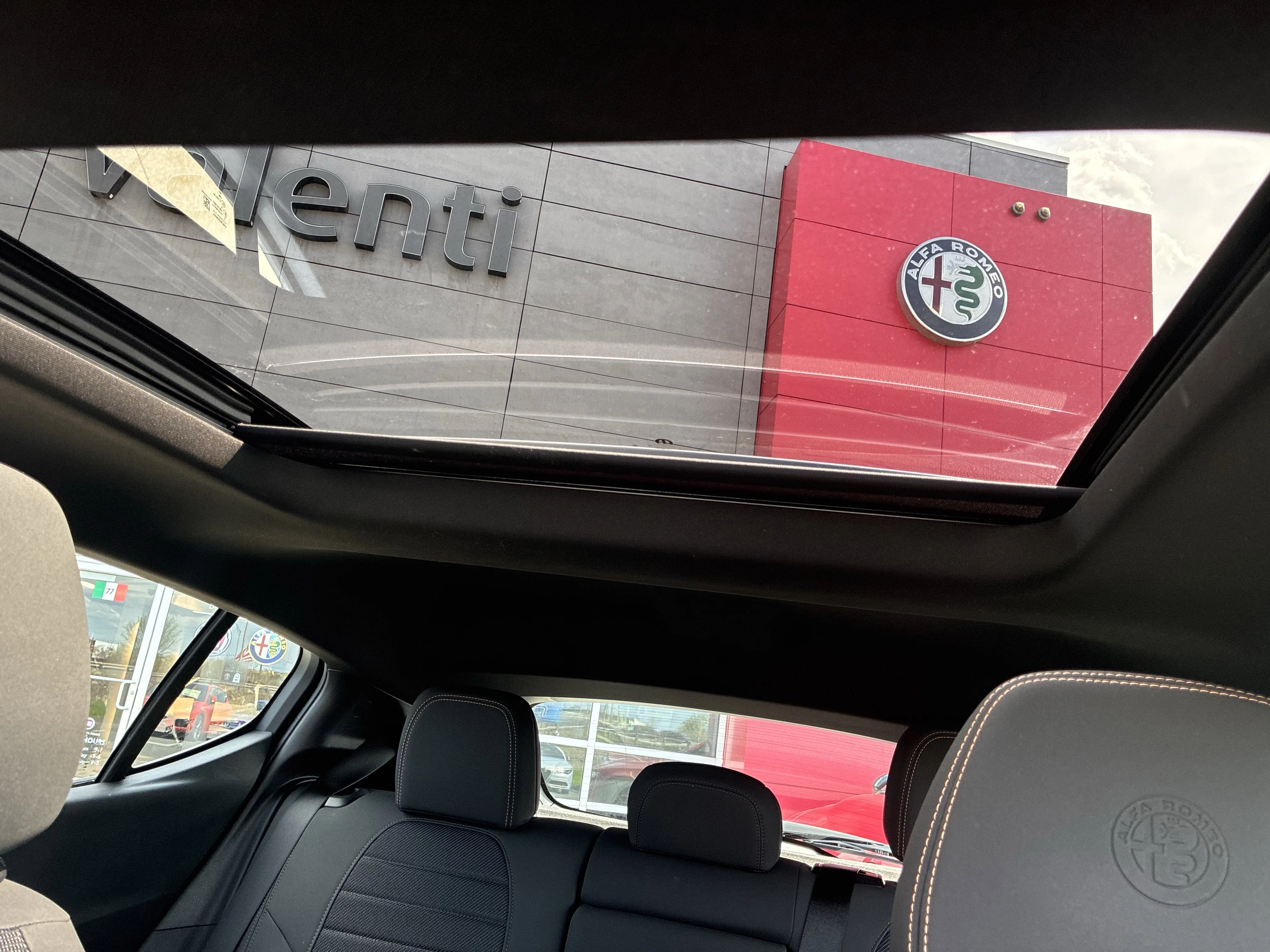 Used 2024 Alfa White Alfa Romeo Ti image 26