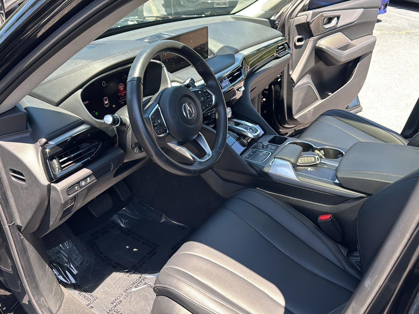 Used 2024 Majestic Black Pearl Acura Base image 18