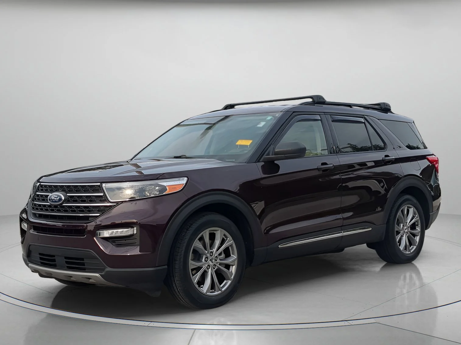 2022 Ford Explorer XLT RWD's photo